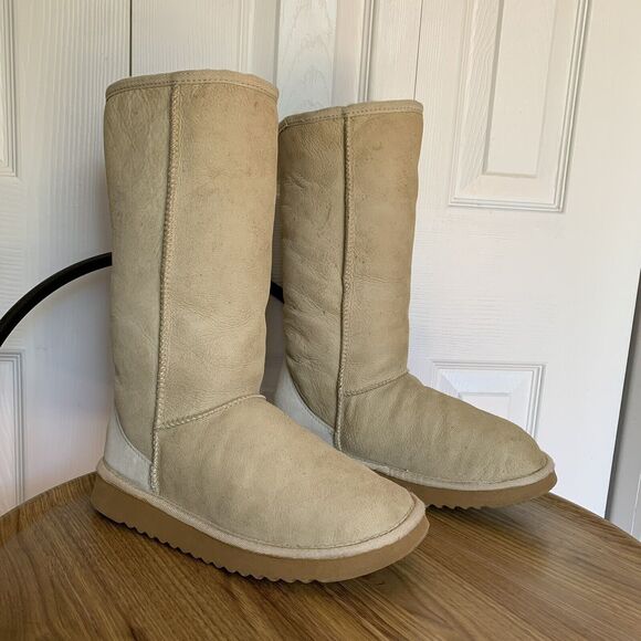 Unbranded Shoes - Classic Tall Beige Water-resistant Suede Boots US 7 Women SheepsKin 13 In Tall